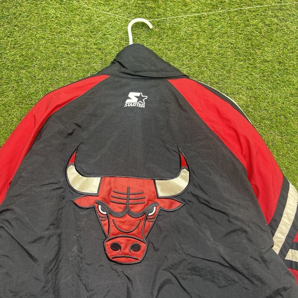 Vintage Chicago Bulls Starter Jacket Mens XL Black Zip Up Sportswear Logo NBA